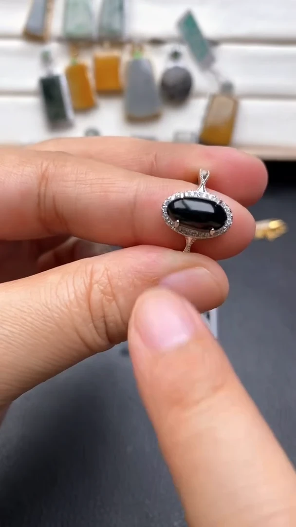 银S925镶嵌戒指翡翠1