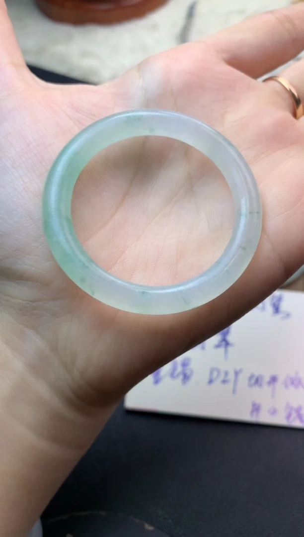 未镶嵌定制翡翠毛货