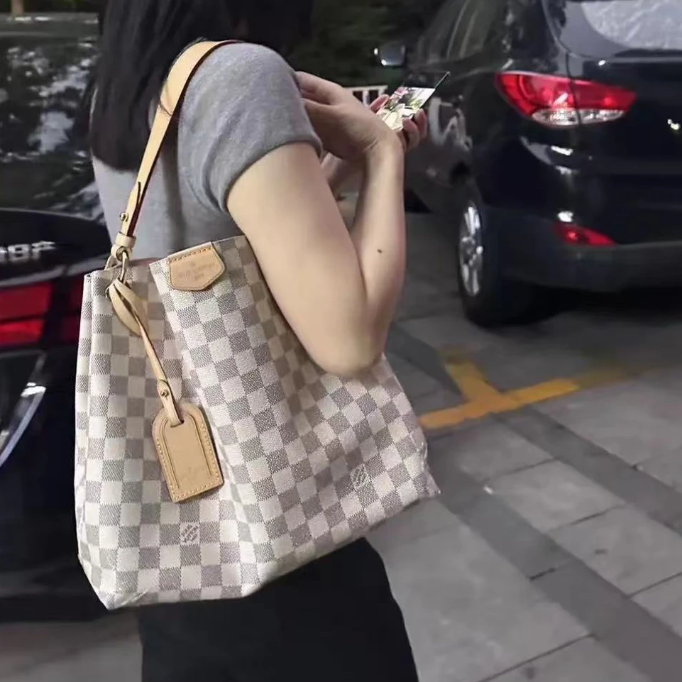 95新 LouisVuitton/路易威登 坤球奢选lv白棋盘格graceful单肩包