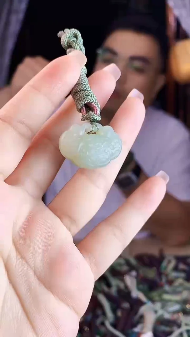 未镶嵌和田玉挂件多样性发货拍一发一