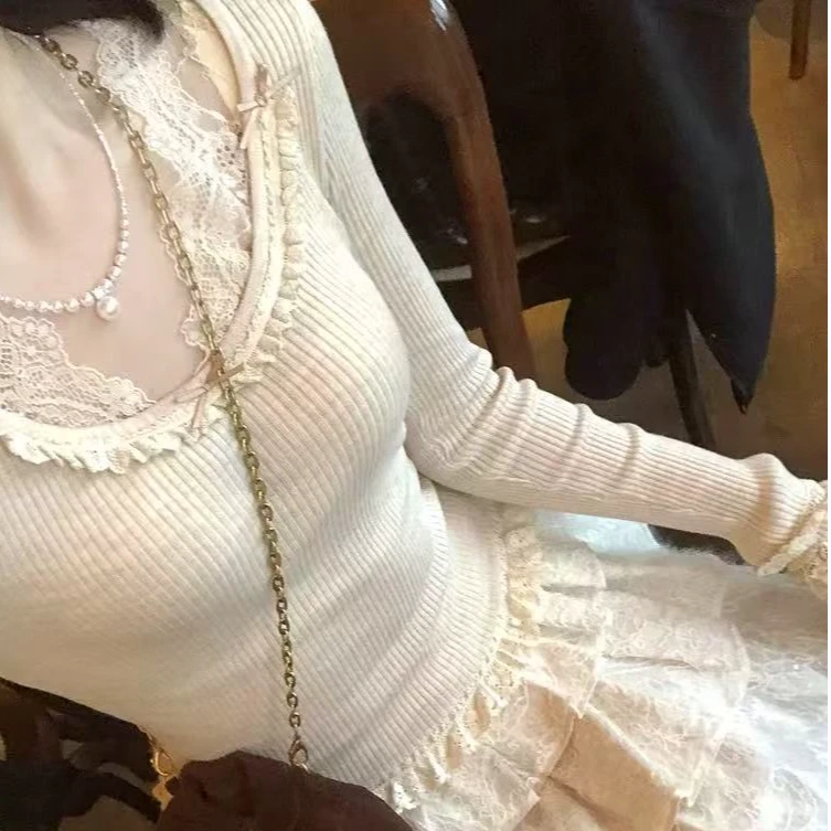 花边温柔风蕾丝花边拼接针织打底衫女秋冬纯欲风超好看蝴蝶结上衣