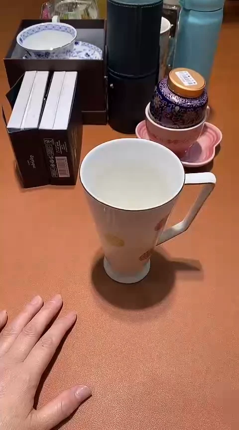 瓷片包包香水眼镜手表护肤品@@1