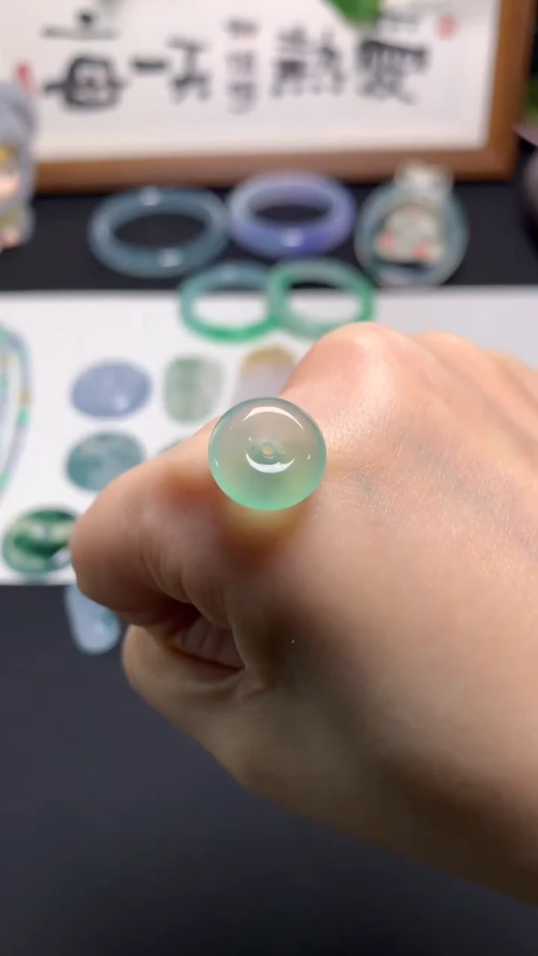 未镶嵌定制翡翠0030689574