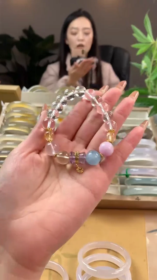 【闪购商品】玛瑙/玉髓手镯未镶嵌白水晶小糖果