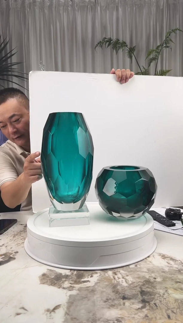 摆件琉璃水晶花瓶聚宝盆一对