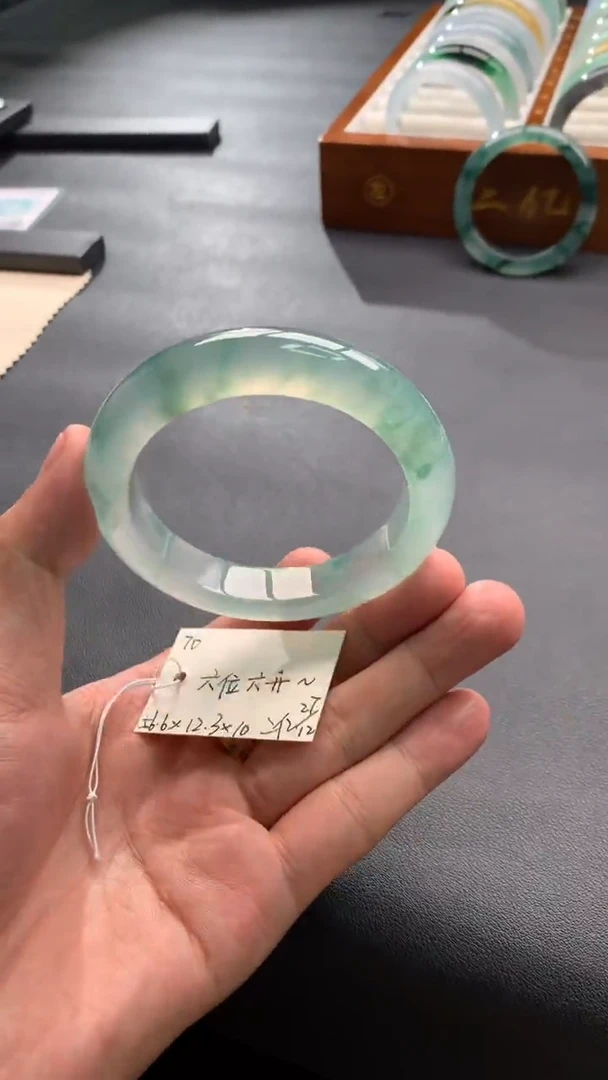未镶嵌手镯翡翠非全款链接#70  圈口56 六位六开  可预约送货