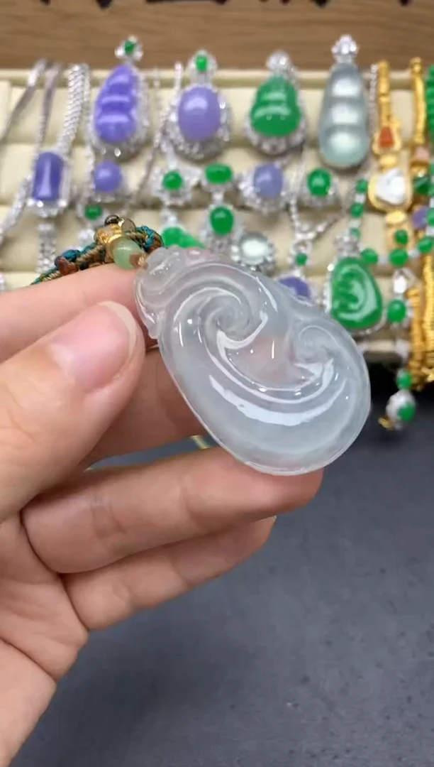 翡翠未镶嵌颈饰112-中国好珍宝