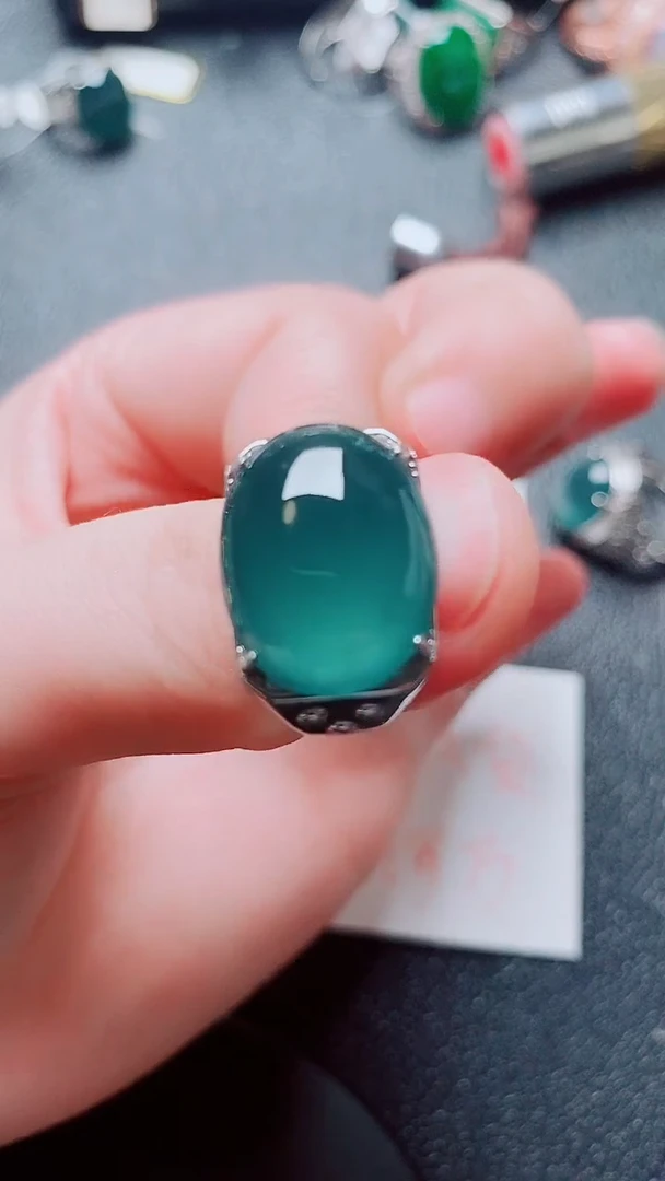 银S925镶嵌戒指翡翠1
