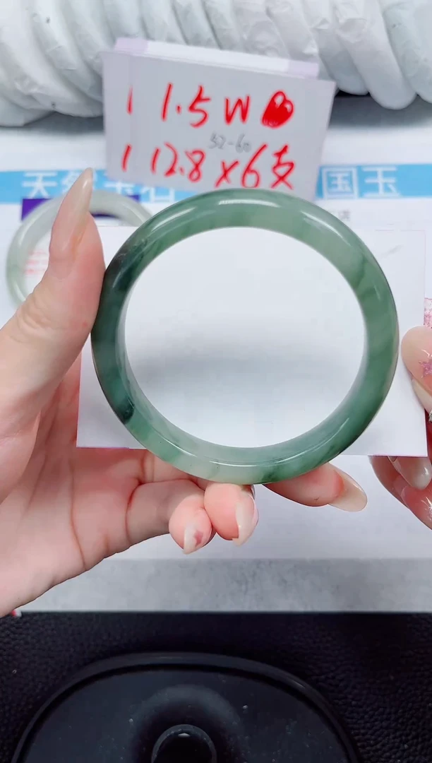 未镶嵌手镯石英质玉225-55/56