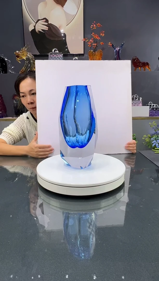 琉璃 水晶琉璃花瓶1个