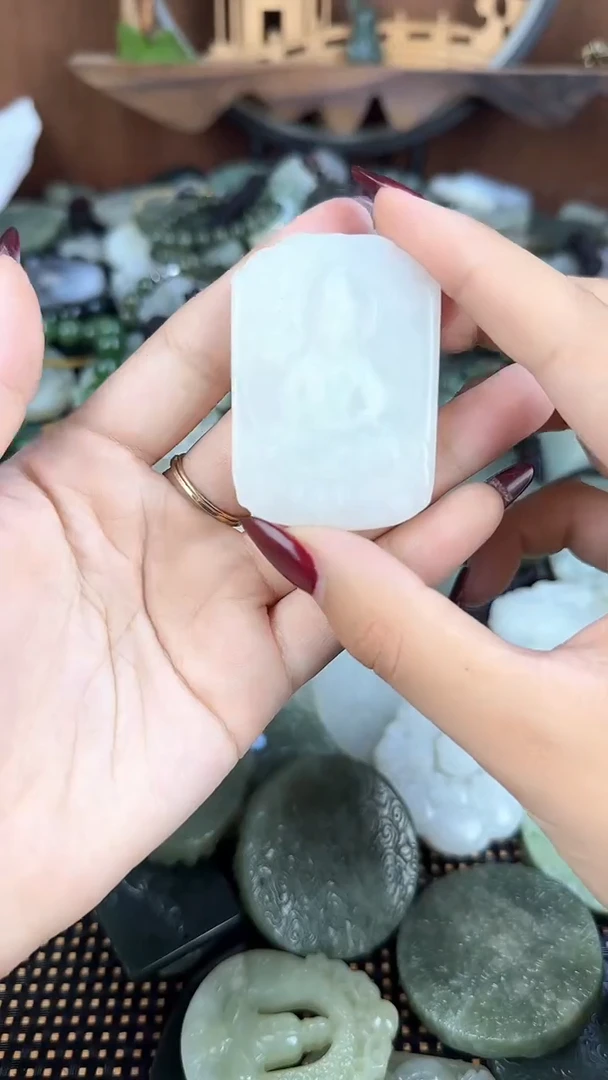 吊坠(不含链)未镶嵌和田玉1