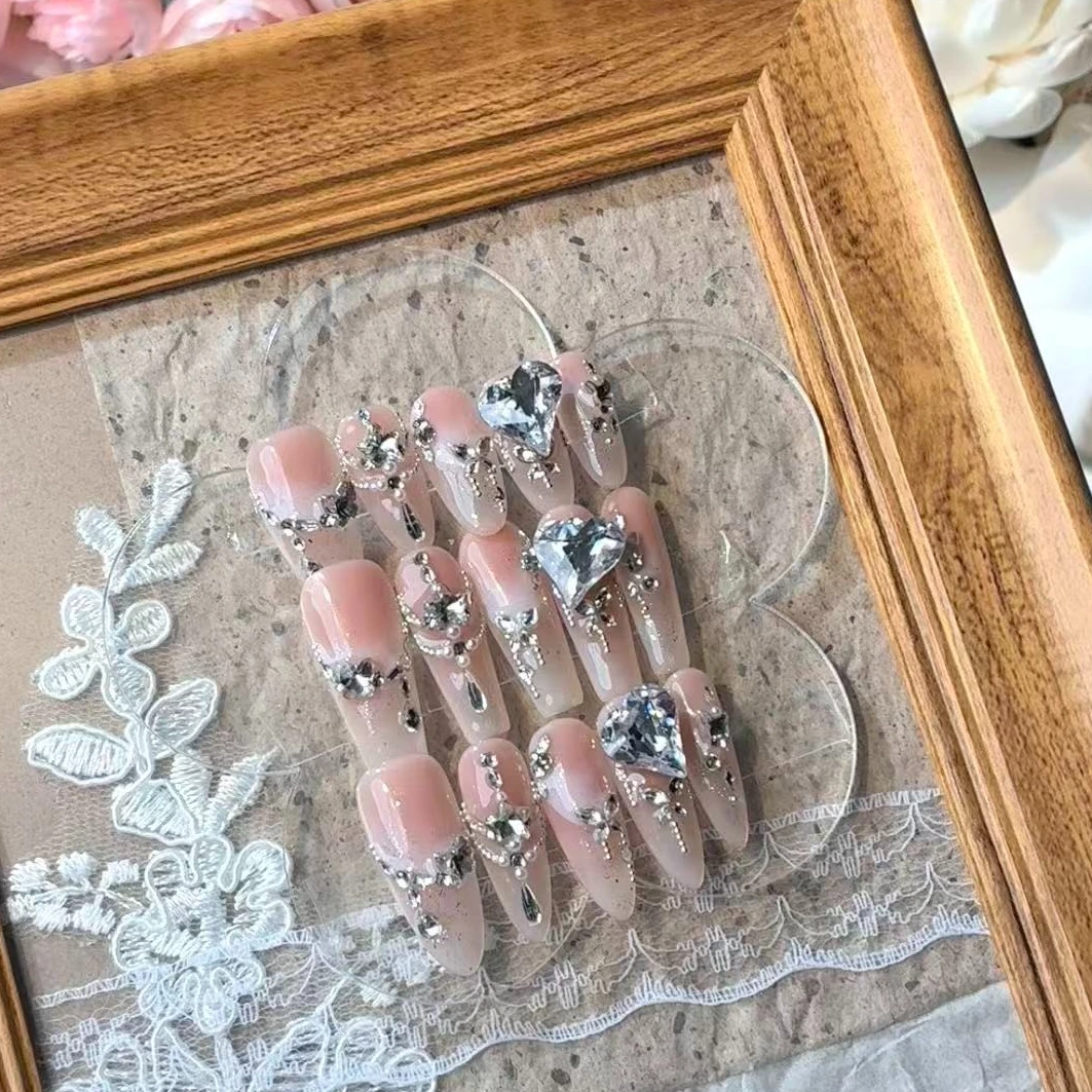 失约冬季​​-德国进口歪心钻设计款-春夏手工美甲高级感