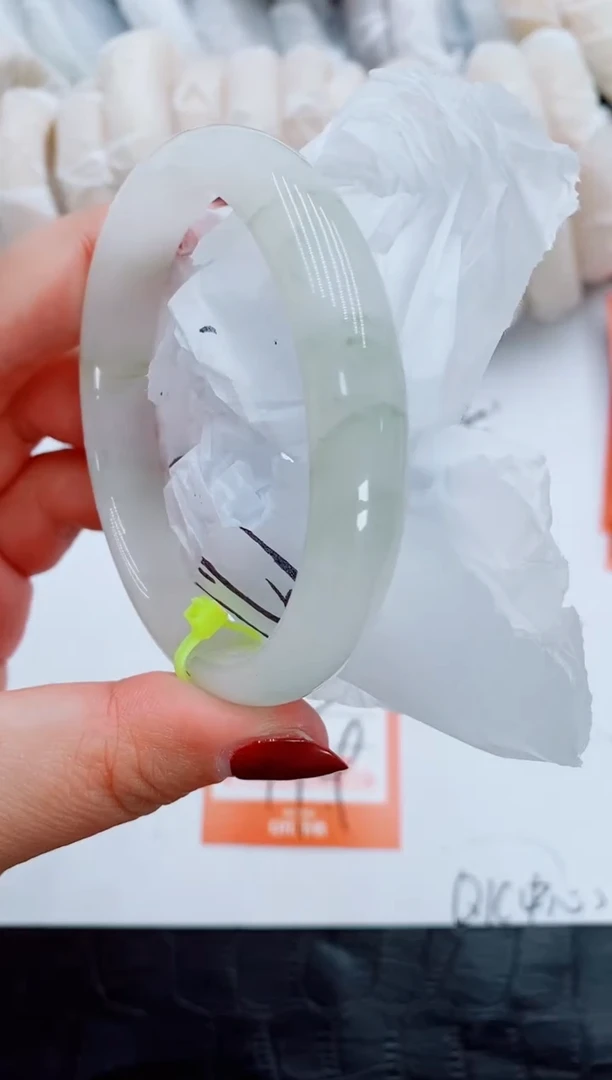 【闪购商品】石英质玉手镯合金S243-59-60