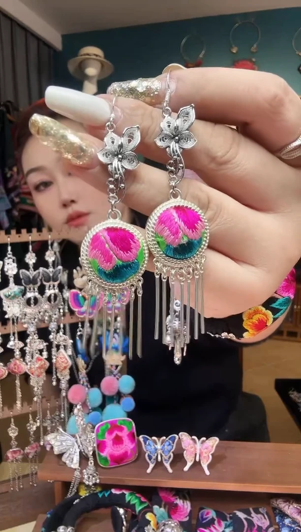 刺绣纯手工民族风刺绣耳环