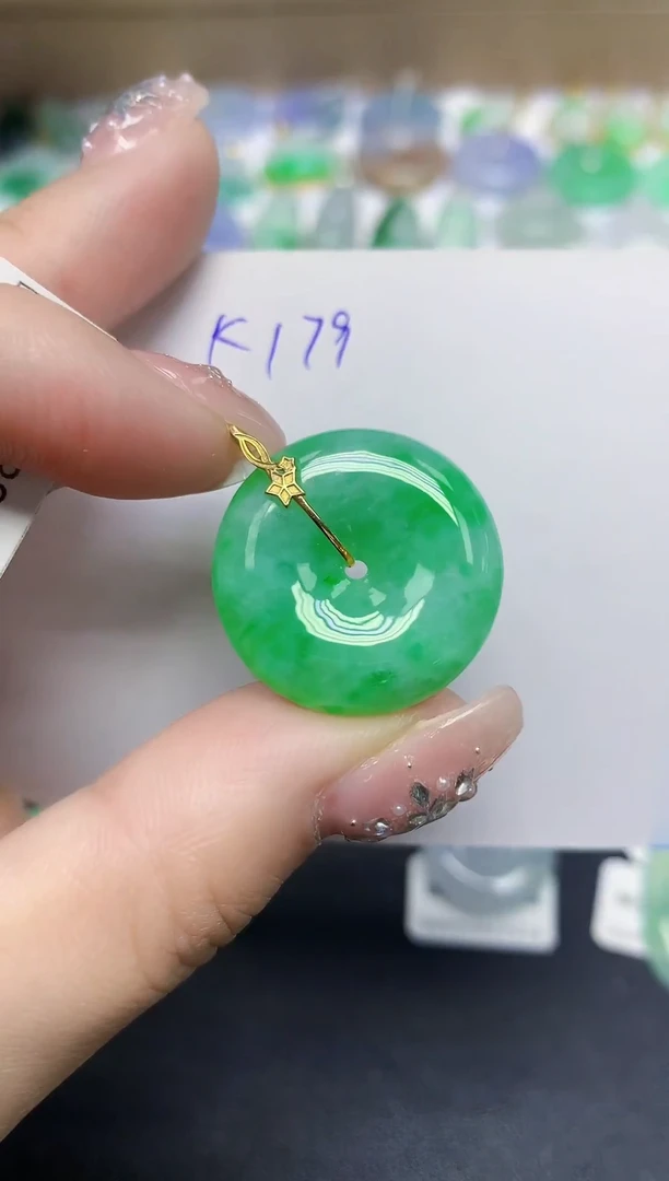 颈饰18K金镶嵌翡翠天然缅甸翡翠A货翡翠百元以上9元证书费自理