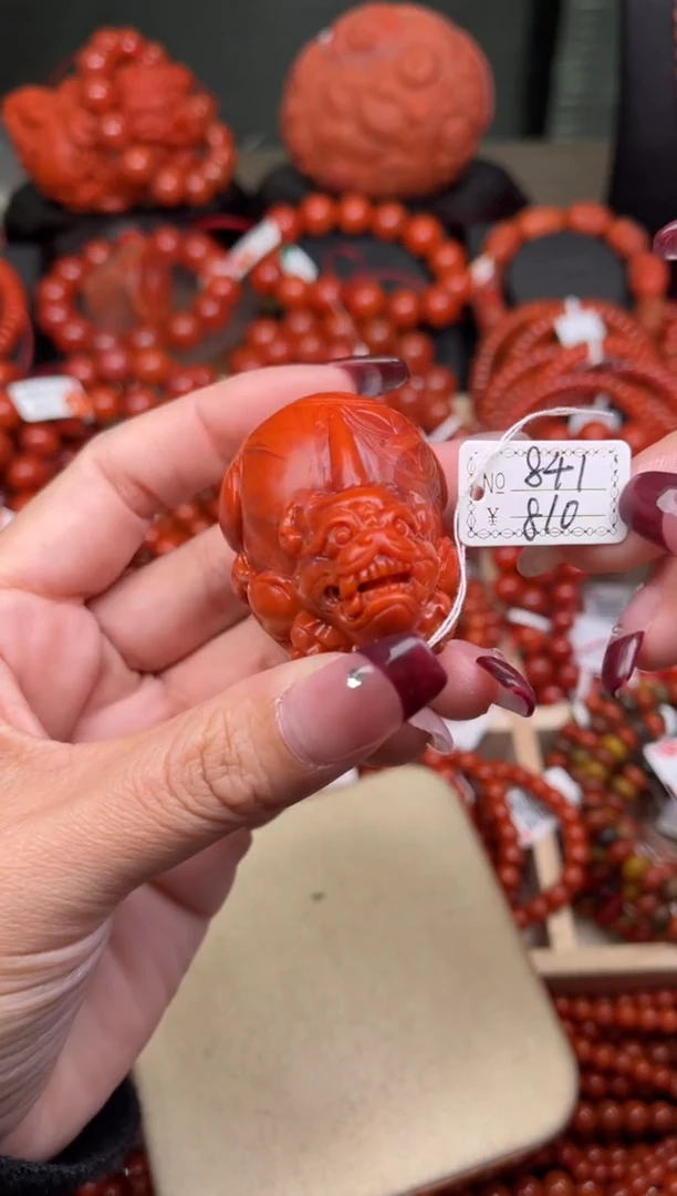 【闪购商品】南红玛瑙珠宝奇石未镶嵌841-