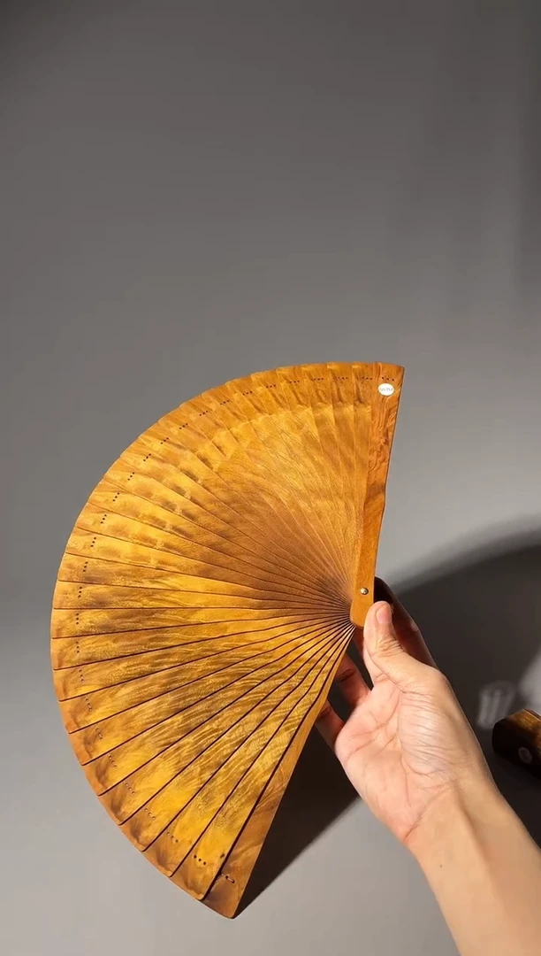 其他楠木（金丝楠）光*体917号21cm小叶桢楠扇子