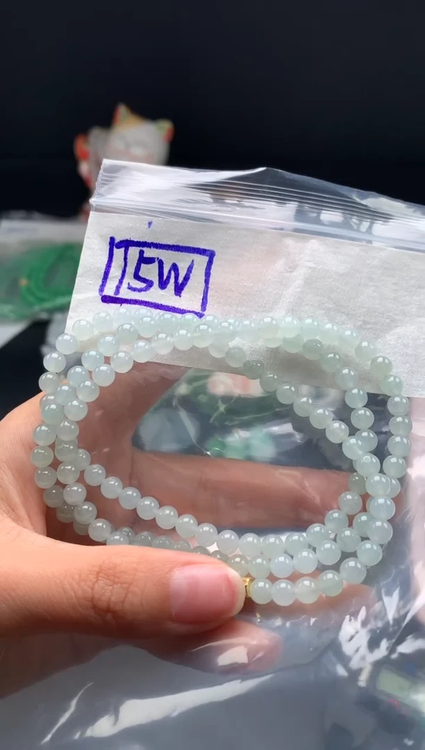 未镶嵌挂件翡翠49  卡5.1