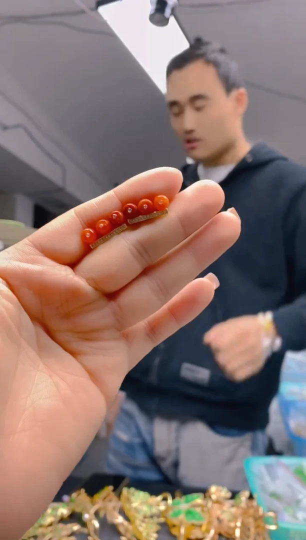 【闪购商品】翡翠耳饰合金070翡翠耳钉