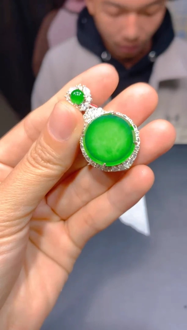 【闪购商品】定制翡翠未镶嵌102多样性发货（发其一）