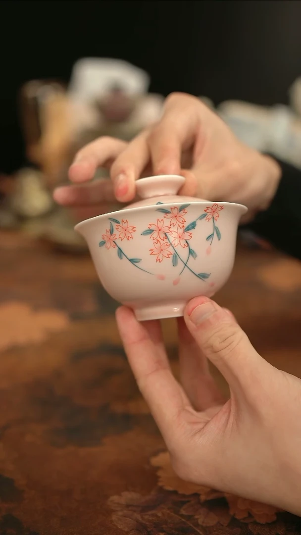 摩吉陶陶闪拍链接 手绘桃花盖碗