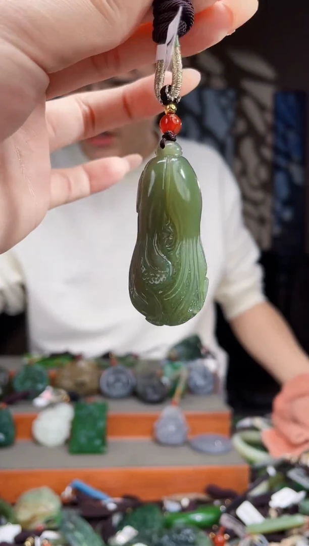 【闪购商品】和田玉颈饰未镶嵌拍一发一