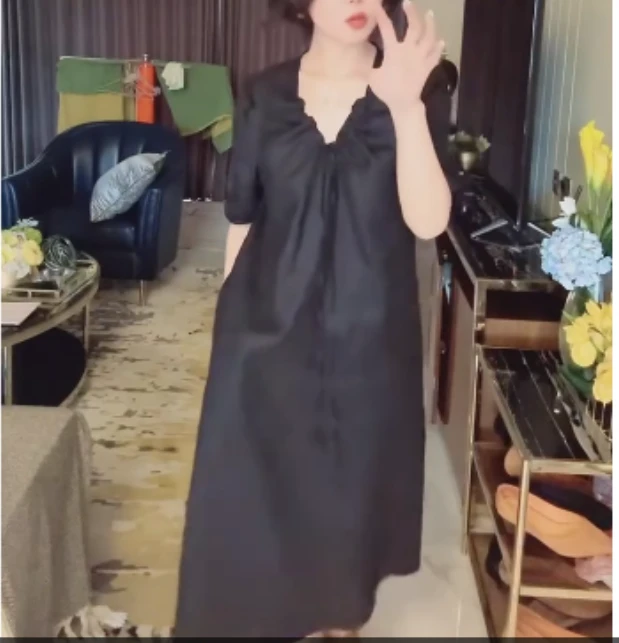 2025夏季新款网红同款洋气减龄韩版爆款休闲连衣裙宽松8-09