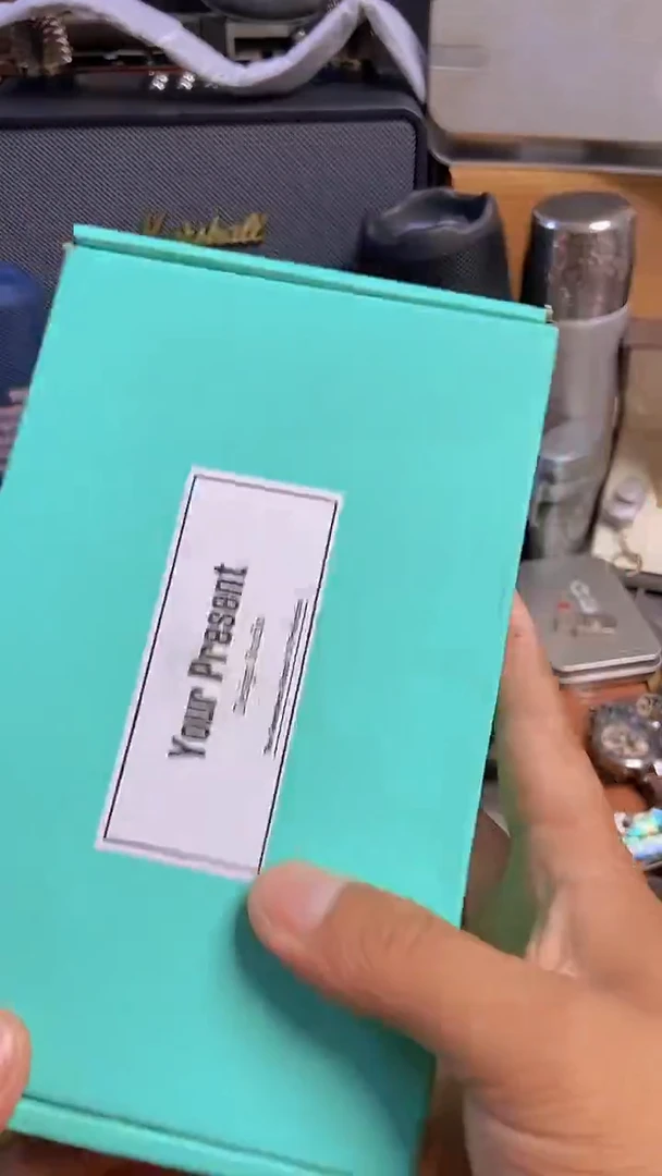 瓷片闪购商品，如图所示