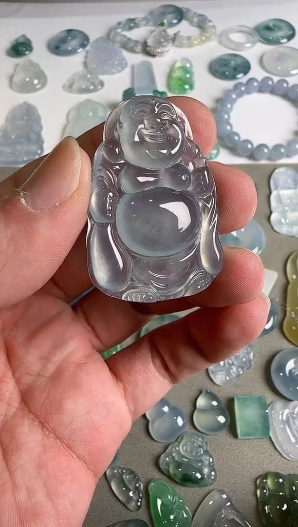 吊坠(不含链)未镶嵌翡翠.