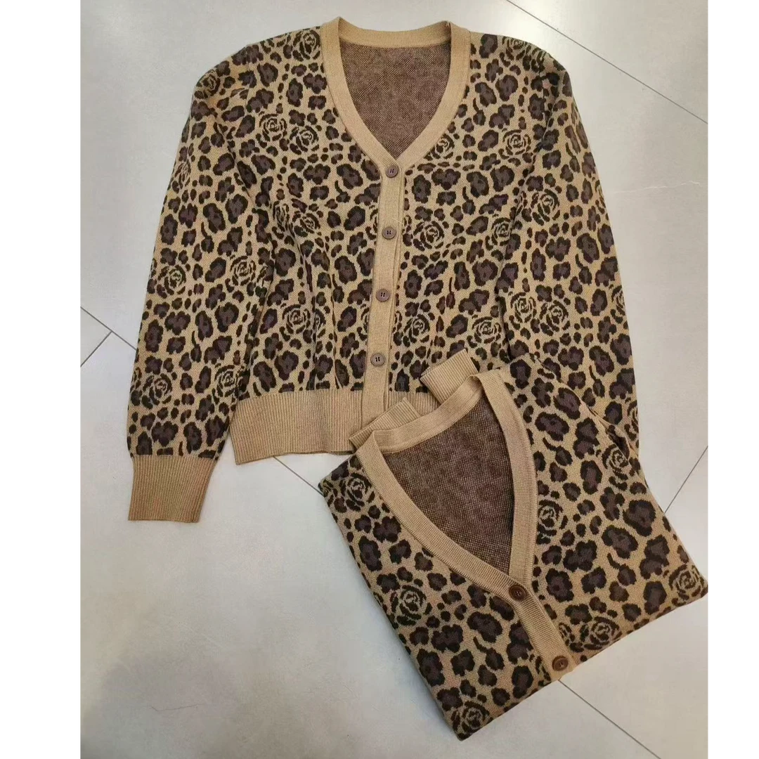 【豹纹玫瑰】~18~宽松豹纹羊毛开衫~高品质！