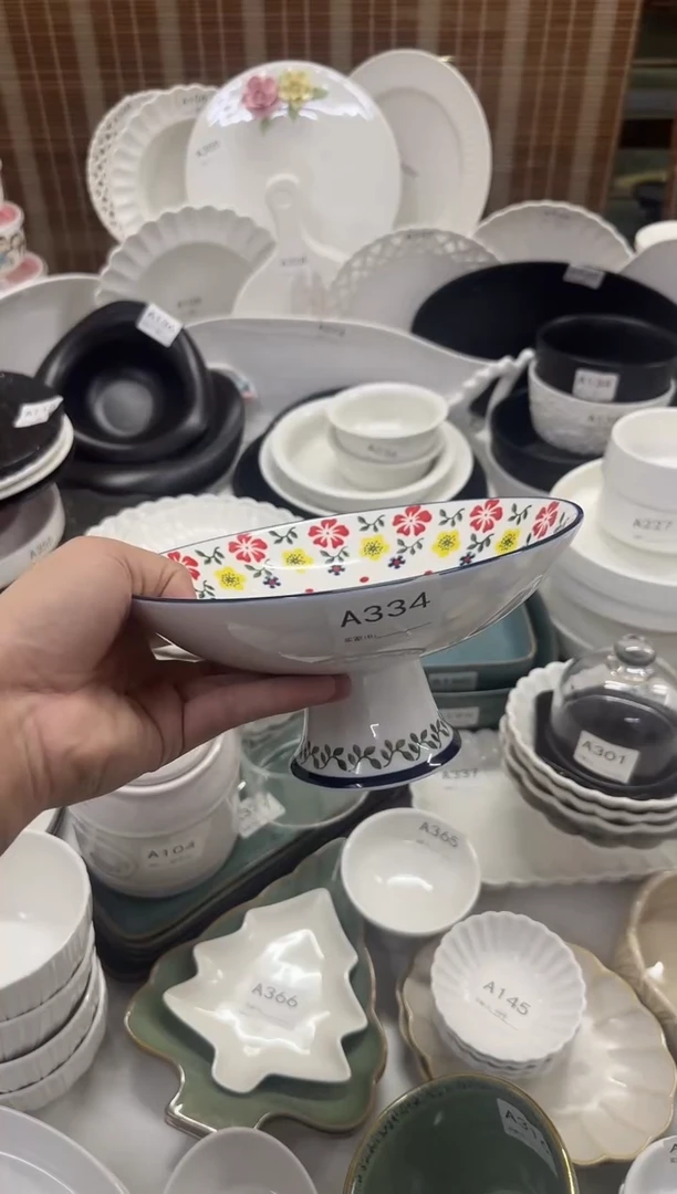 瓷【孤品】8寸蓝朵高脚盘
