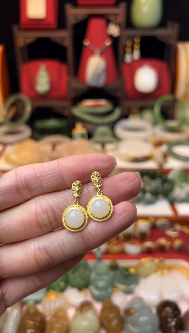 【闪购商品】和田玉耳饰银S925镶嵌福利