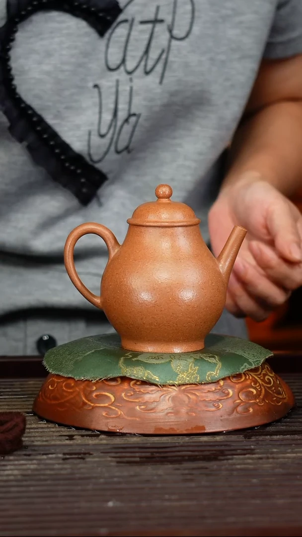 宜兴原矿紫砂壶茶壶宜兴原矿紫砂壶茶壶180C