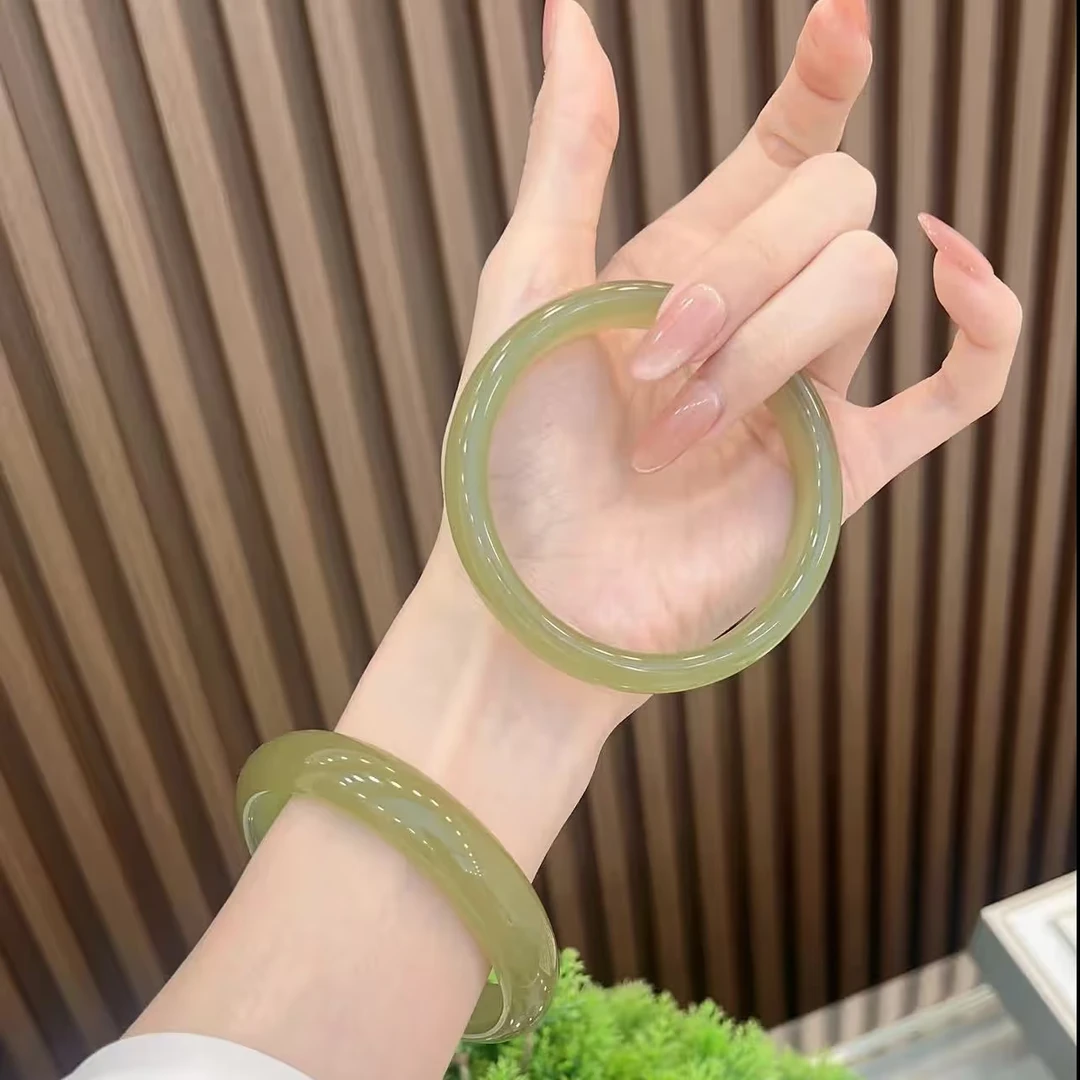 【门店压轴款】新疆山料 冰湖水手镯 宽13mm