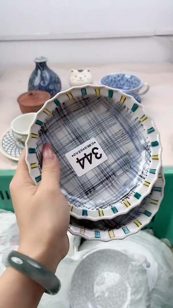 瓷片a****朱344，，，，，，，，