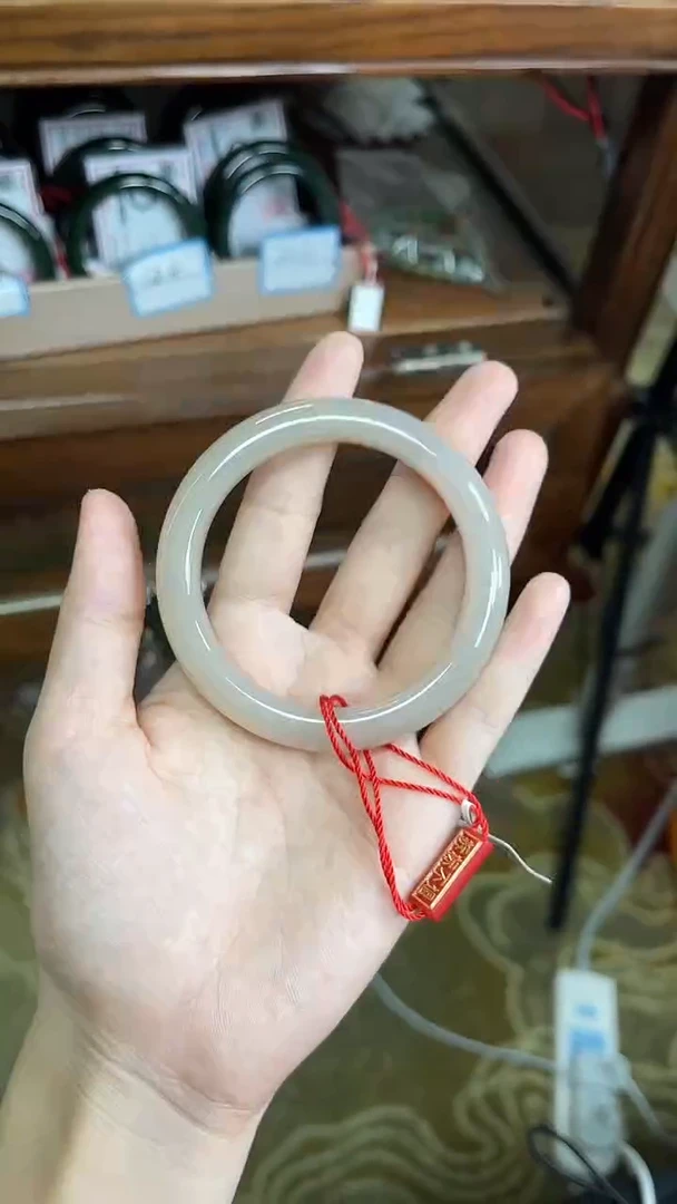 未镶嵌手镯和田玉57