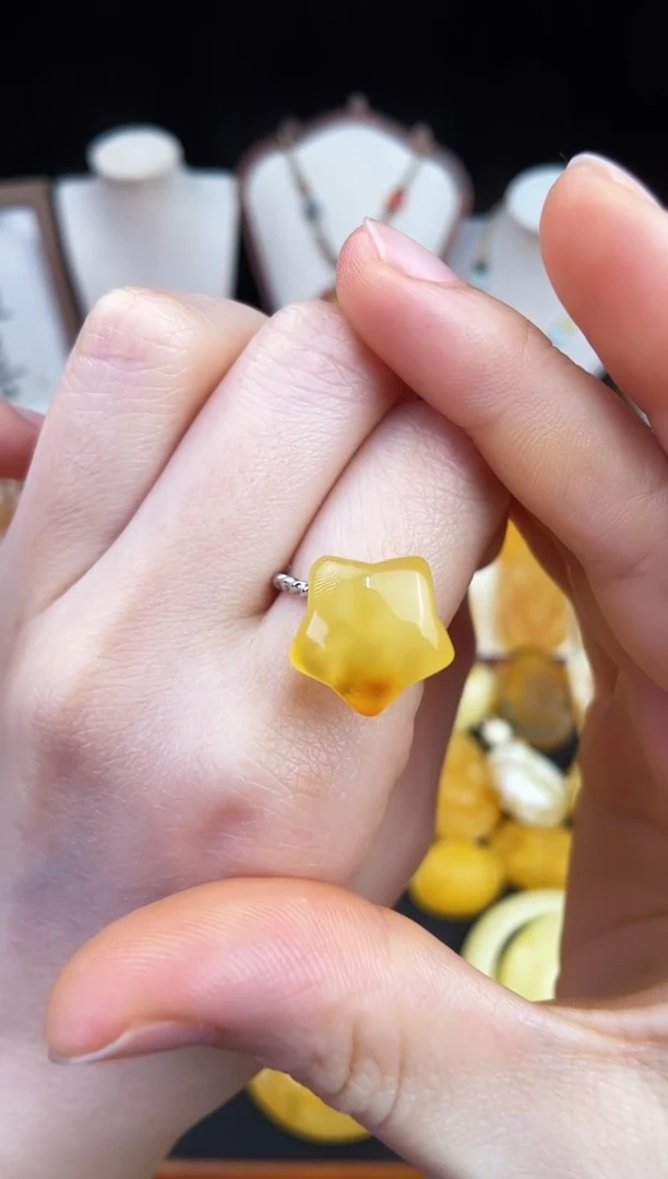 琥珀未镶嵌珠宝奇石柒月