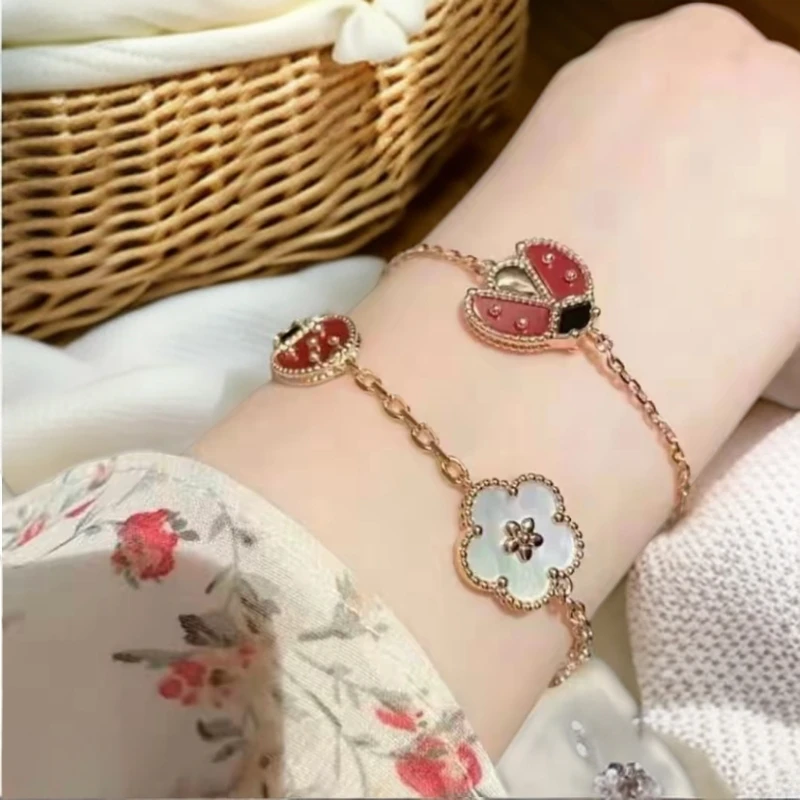 合金贝壳手链 贝壳瓢虫手链 乱花蝴蝶手链轻奢小众 V金高定