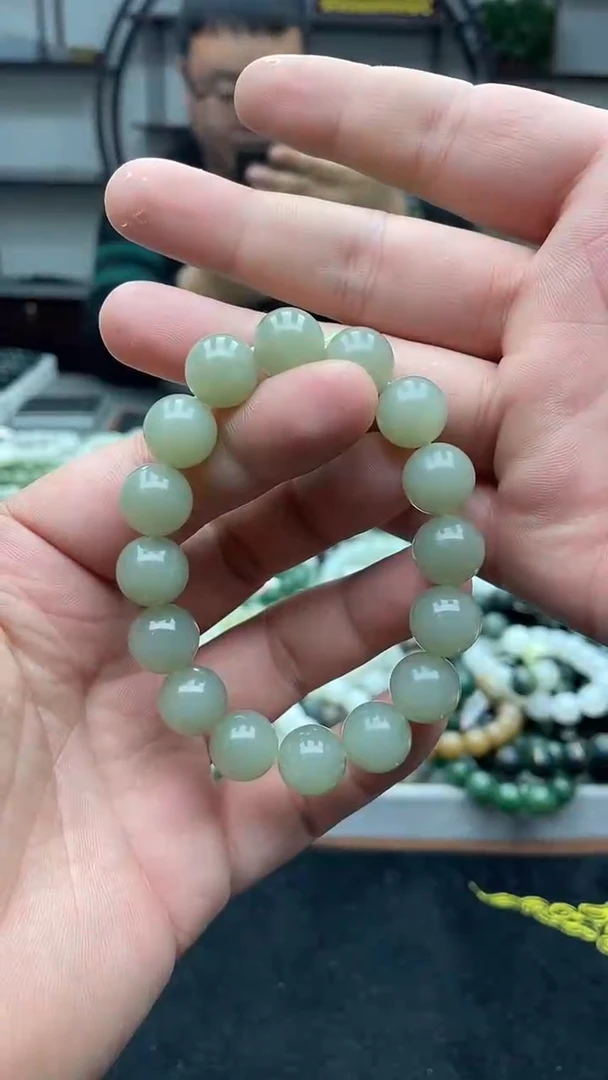未镶嵌手串和田玉新疆且末青白13