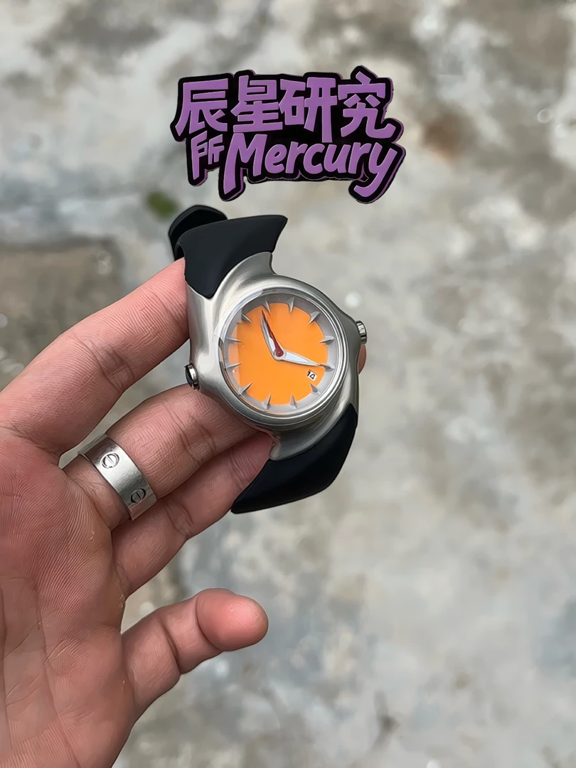 千禧年vintage异形鱼雷设计Crush2.0新款软硅胶表带小众高级感