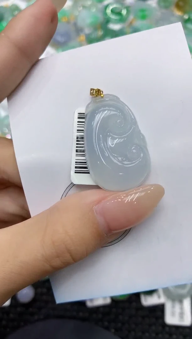 颈饰18K金镶嵌翡翠111111111111