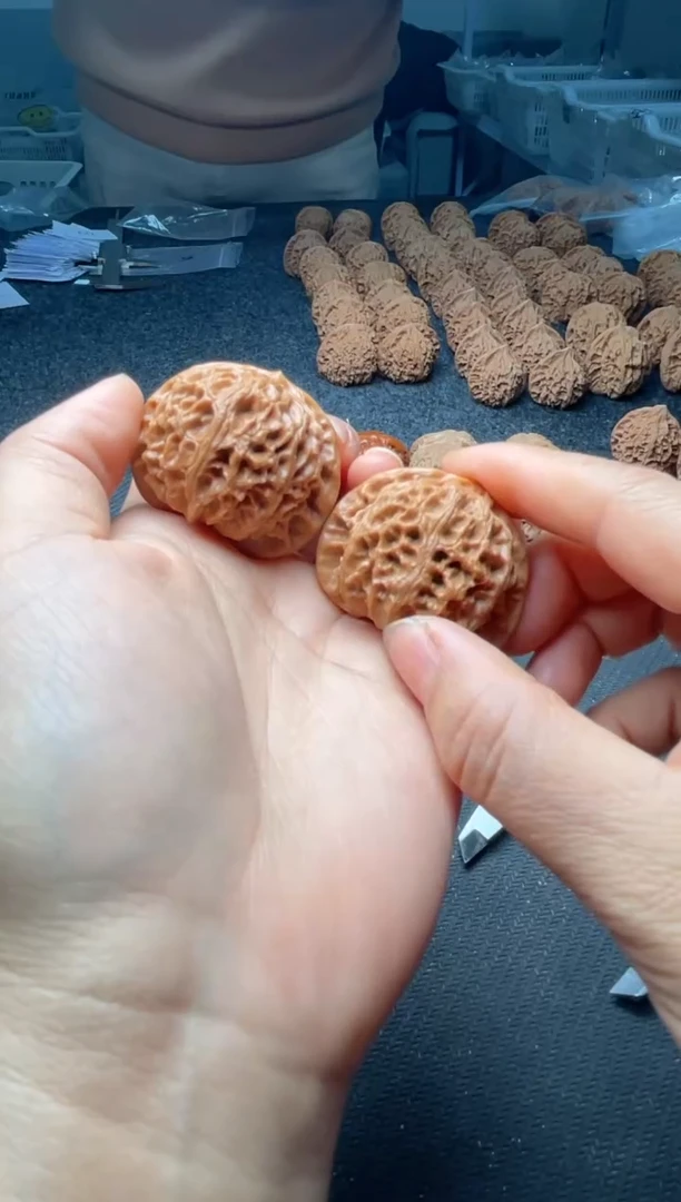 把件文玩核桃w60  宫灯  42尺