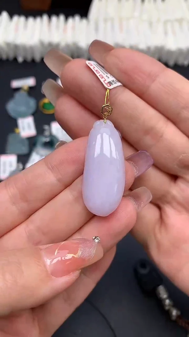 翡翠18K金镶嵌吊坠(不含链)MS189158