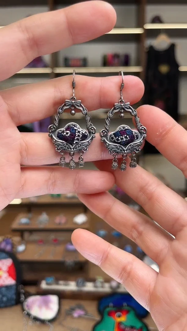 织绣1606黔东南苗族刺绣