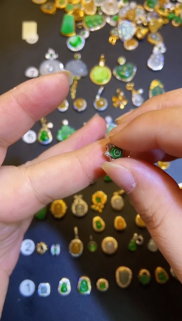 吊坠(不含链)银S925镶嵌翡翠1