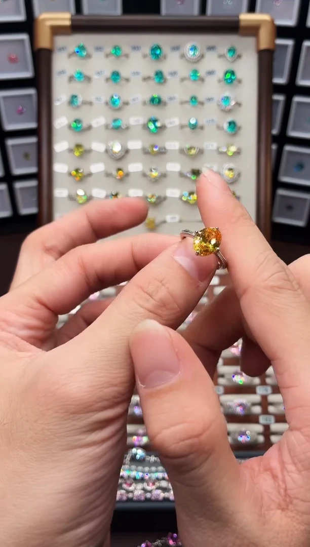 戒指彩色蓝宝石银S925镶嵌1888