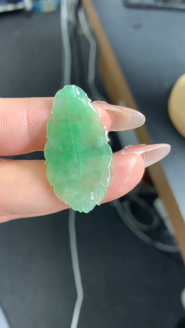 【闪购商品】定制翡翠未镶嵌羽毛