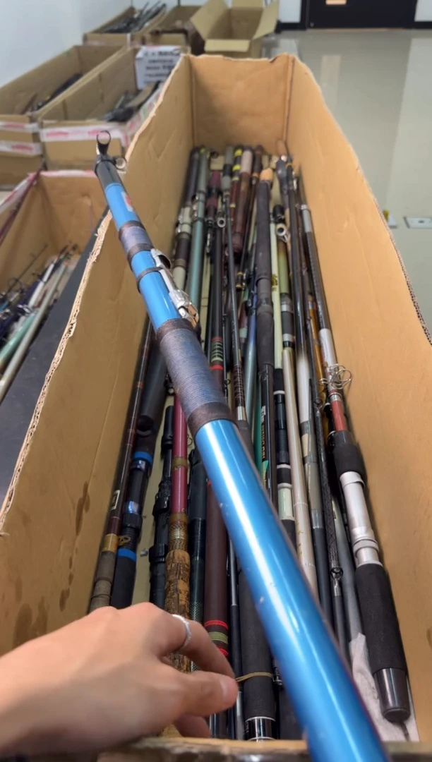 无**切 孤品微瑕， 以直播间为准  加 10元发顺丰