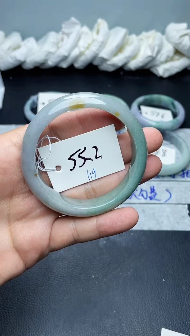 未镶嵌手镯翡翠119