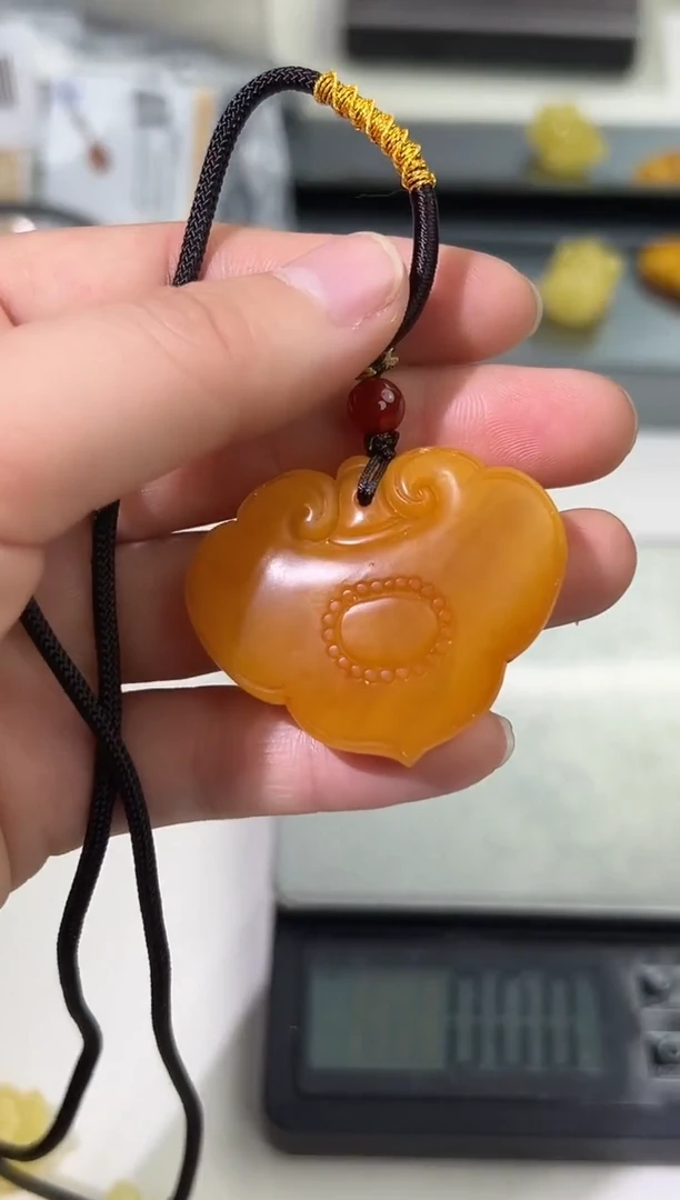 裸石琥珀未镶嵌琥珀蜜蜡吊坠